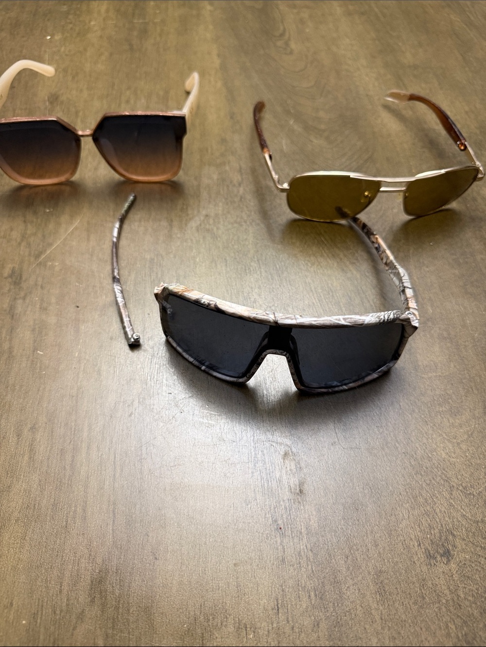 Sun glasses -lot